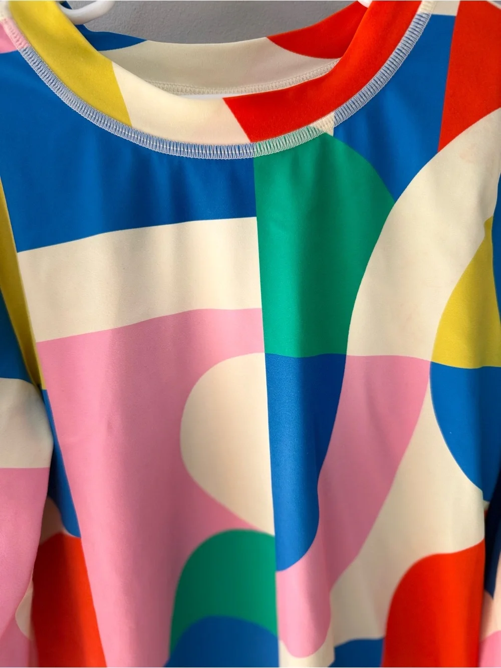 Girls Mini Boden Rashguard with Colorblock Geometric pattern size 12